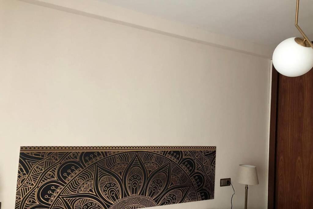 Piso En El Centro De Oviedo Appartement Buitenkant foto