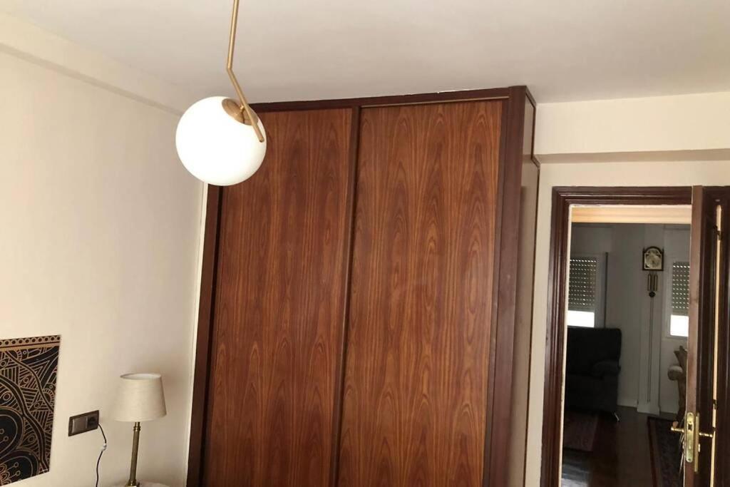 Piso En El Centro De Oviedo Appartement Buitenkant foto